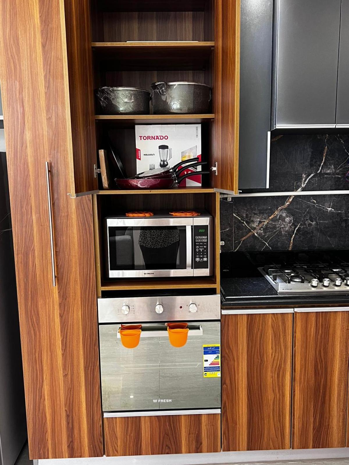 New Luxury With Privat Garden Apartment *